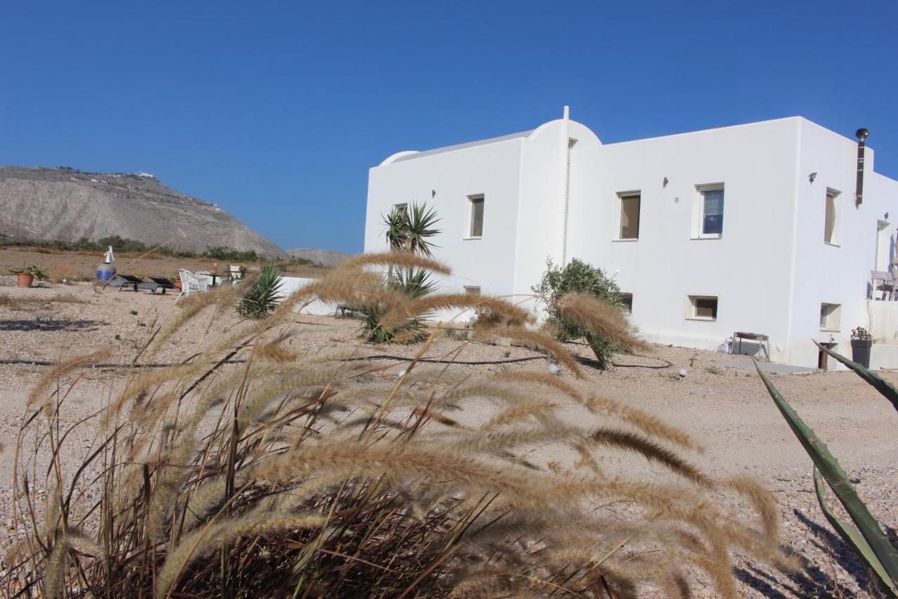 Ab Green Living Santorini Emporio  Екстериор снимка