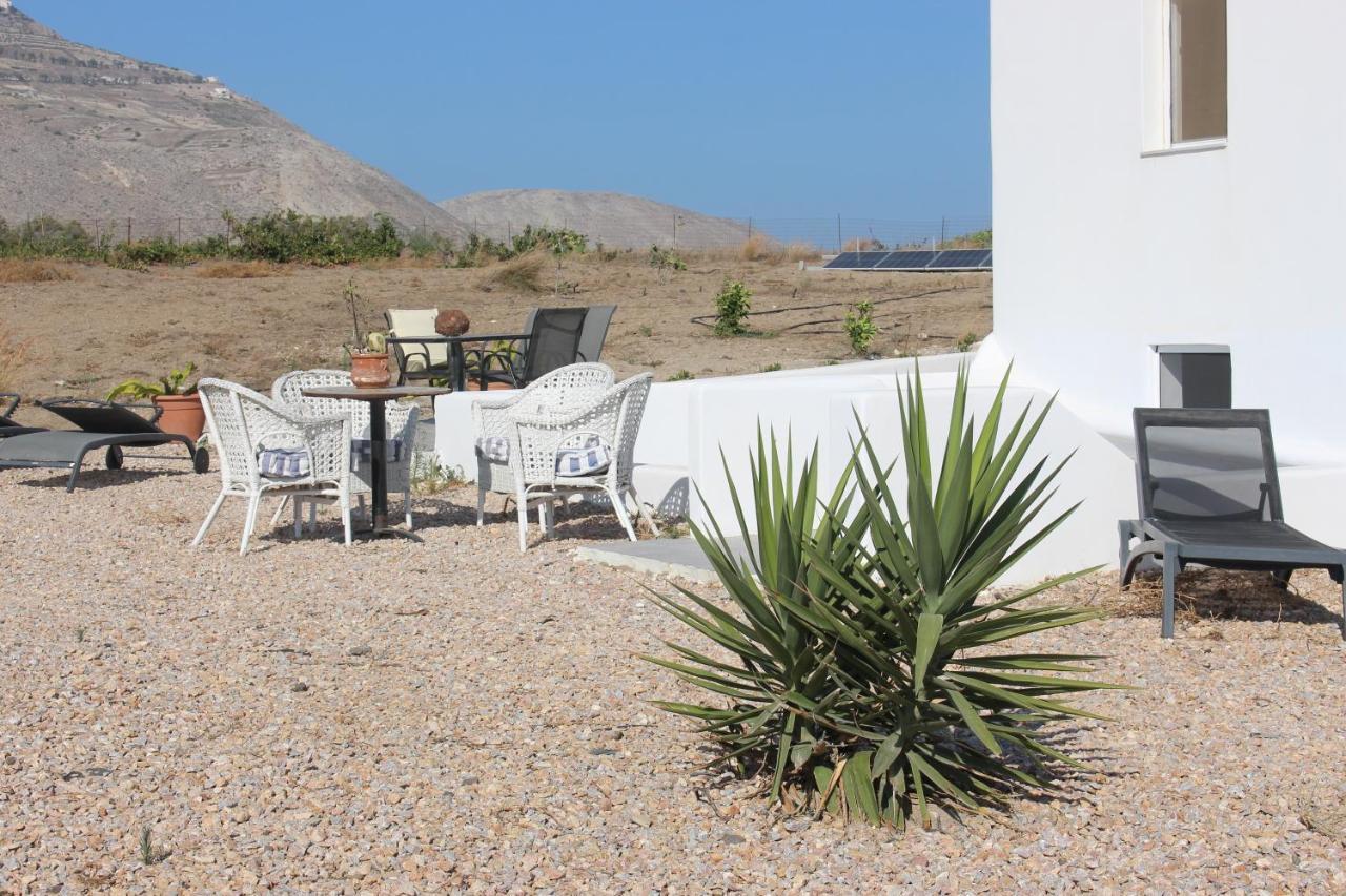 Ab Green Living Santorini Emporio  Екстериор снимка