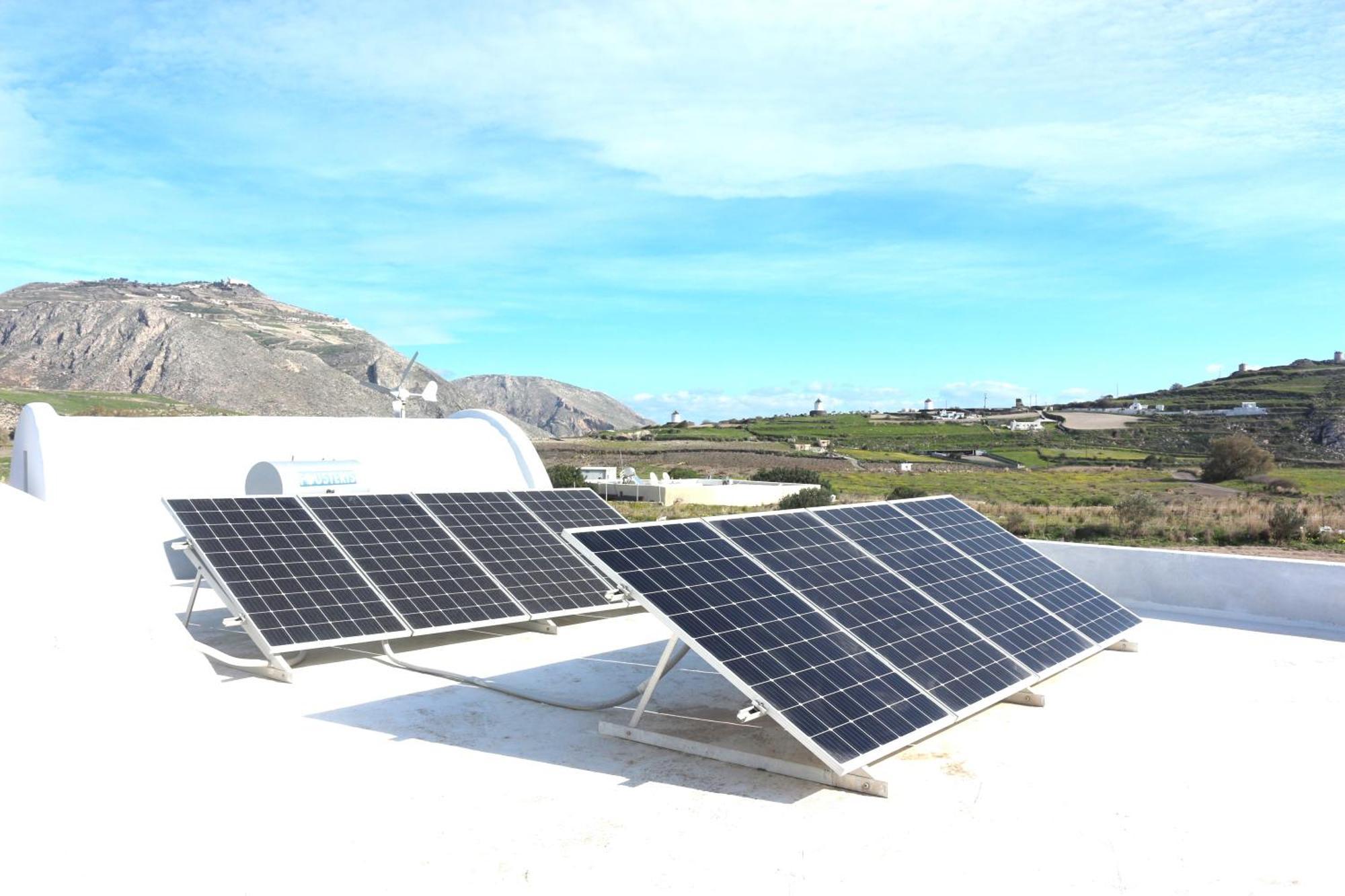 Ab Green Living Santorini Emporio  Екстериор снимка