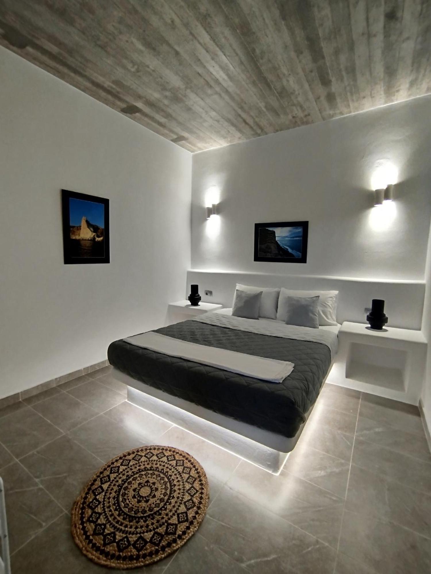 Ab Green Living Santorini Emporio  Екстериор снимка